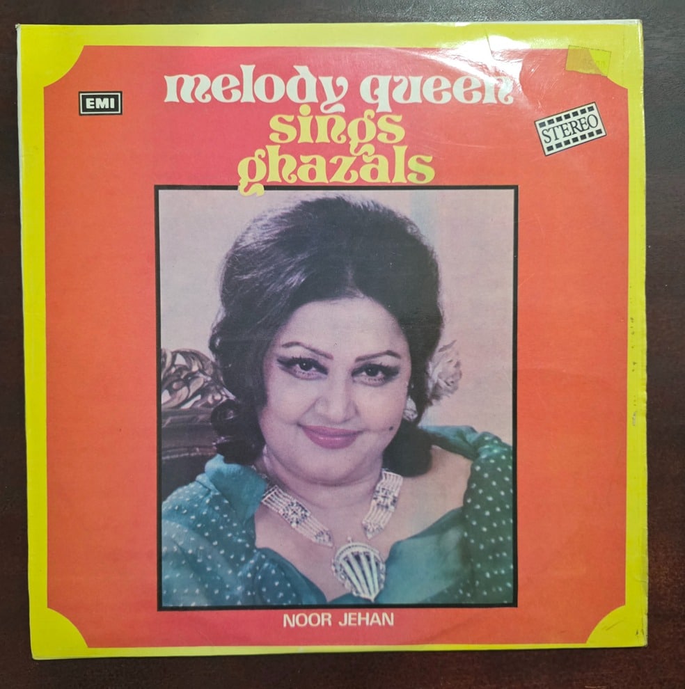 Melody Queen Sings Ghazals - Noor Jehan - Record LP Vinyl Vintage - Bollywood